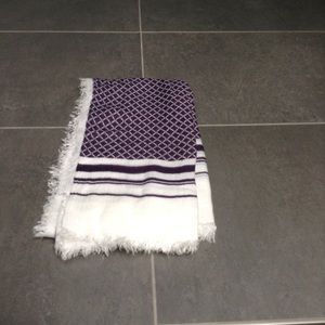 Navy blue/white patterned scarf with white fringe